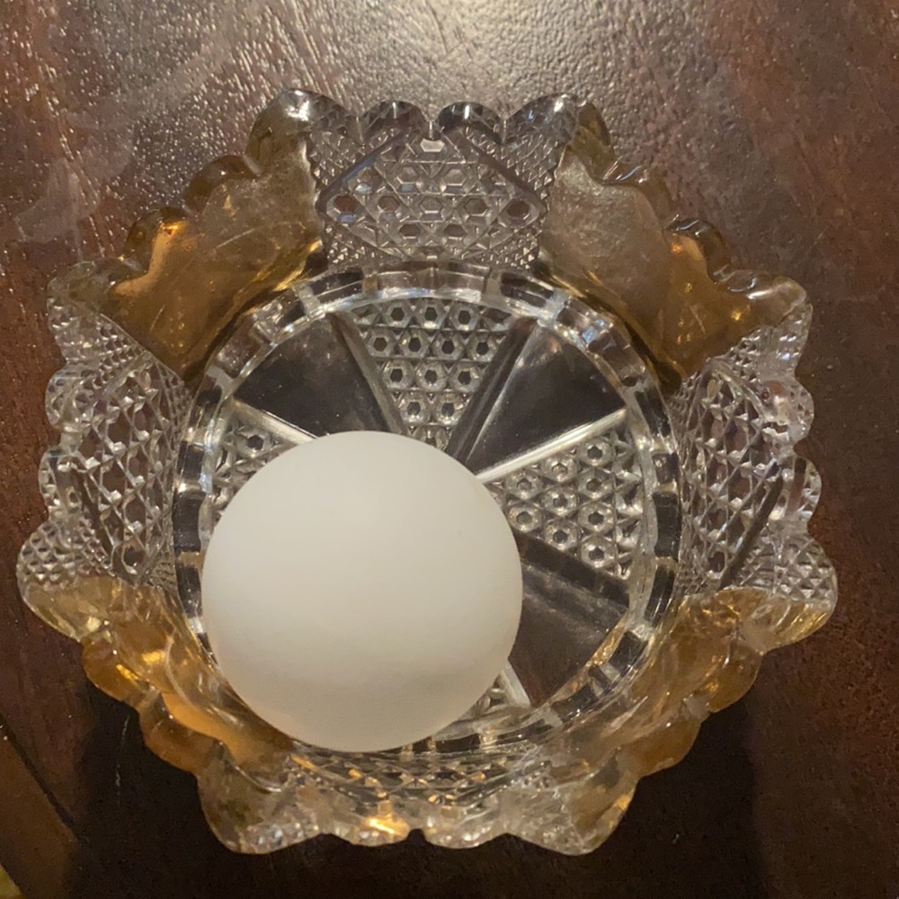 Vintage antique glass ashtray - Picture 4 of 4